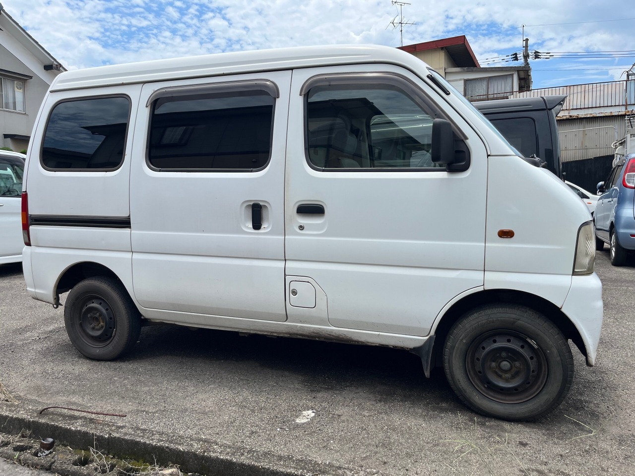 Suzuki Every 660 CC High Roof Automatic (White)